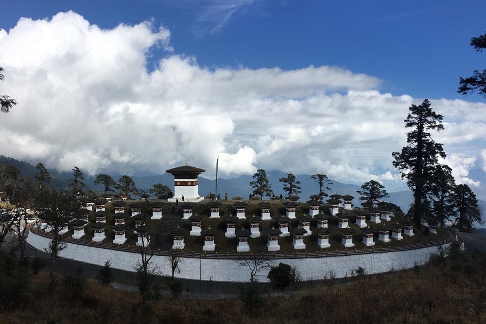 west-to-east-Dochula pass